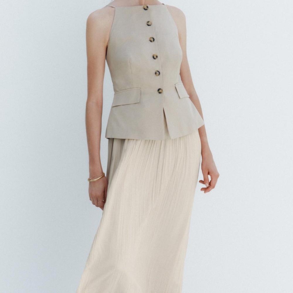 PLEATED SKIRT MIDI WAISTCOAT DRESS (beige)